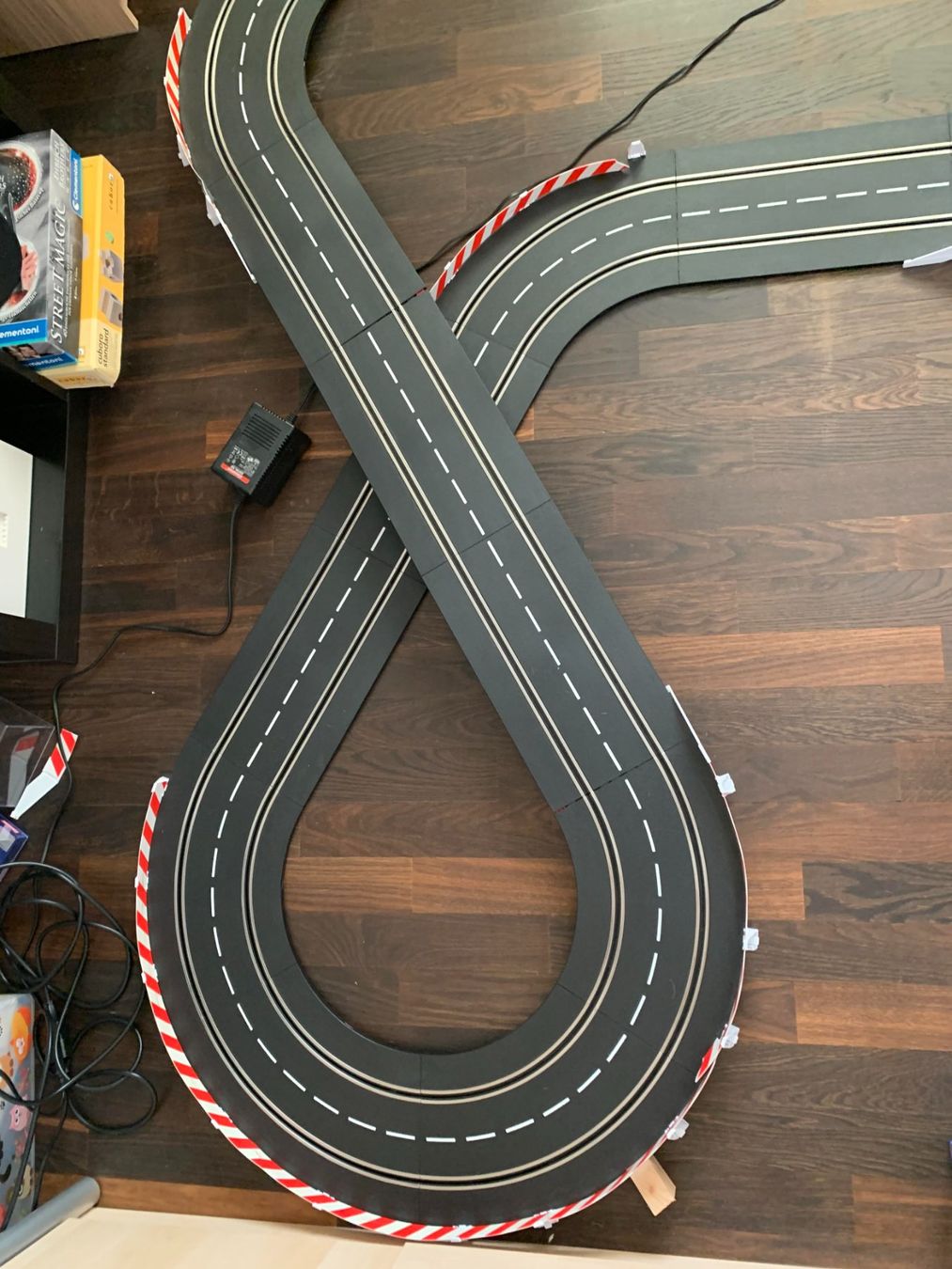 Carrera Piste: Carrera Digital 132 pure speed – Usato da Gurmels venduto da Noesberger 2