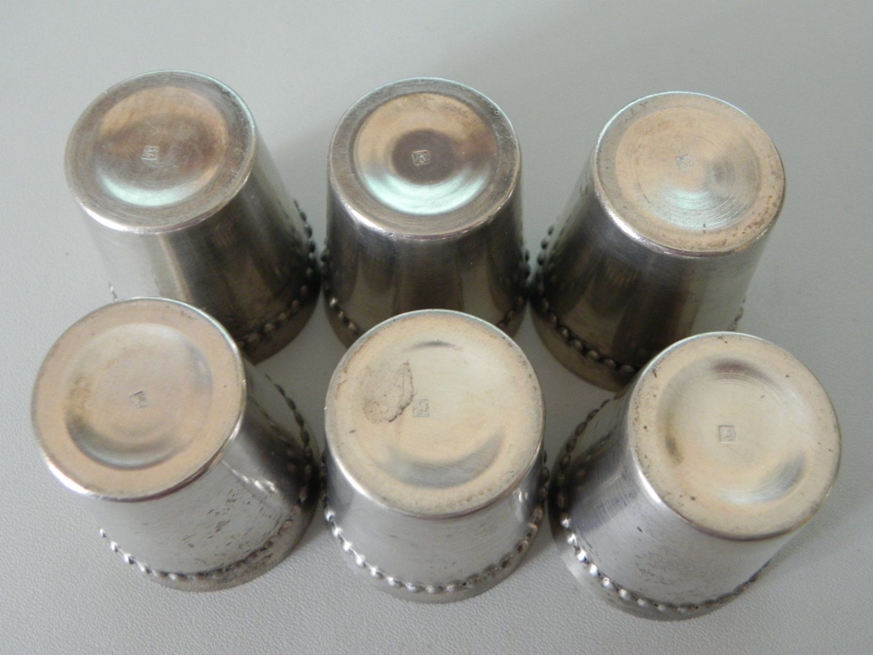 Bicchieri: 6 kleine silberne Schnaps Gläser / Silber? Versilbert? – Usato da Minusio venduto da Lory64 3