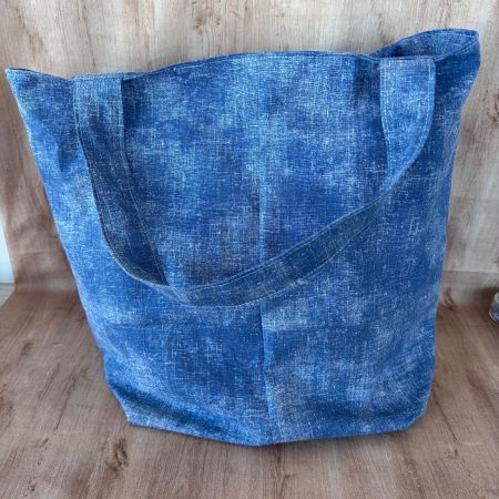 Selbst genähte Tasche im Jeanslook / Upcycling