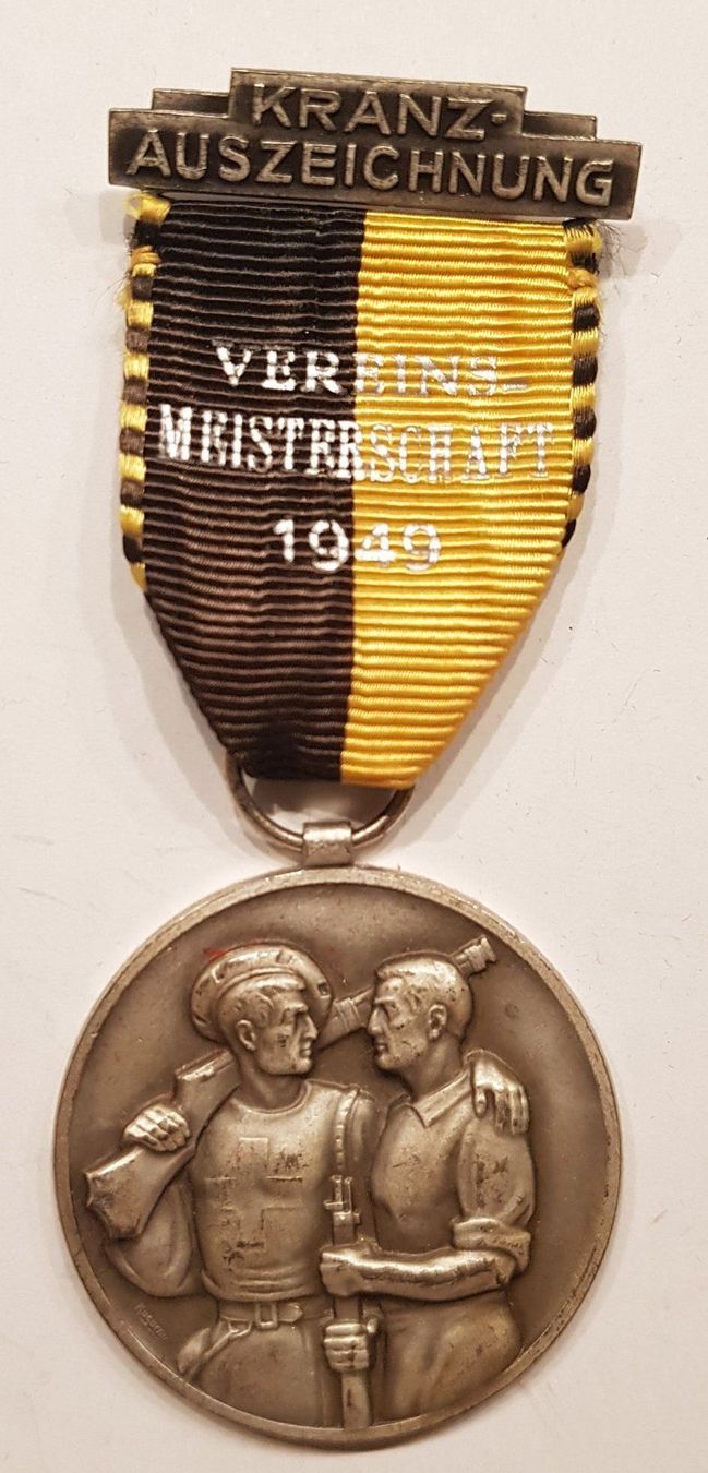 Medaglie: Kranzauszeichnung - 1949 – Usato da Rotkreuz venduto da Swiss-Coins