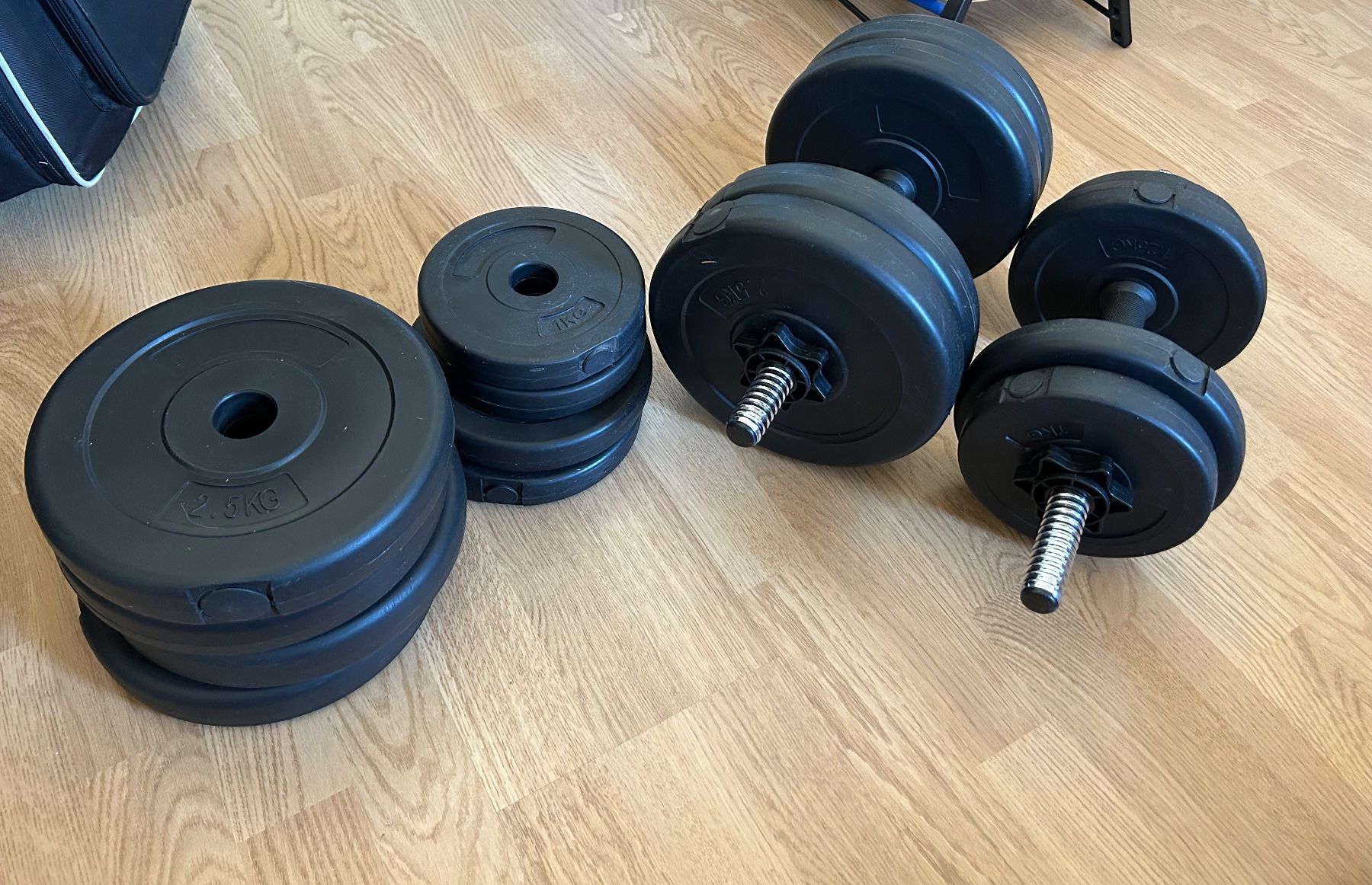 Poids & Haltères: Kurzhantel-Set 2x15kg – D'occasion à Basel par zoreaaaa 1