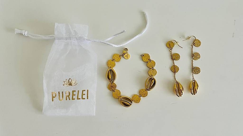 Orecchini pendenti & Orecchini a lobo: Purelei Set Ohrringe und Armband gold Shell – Usato da Volketswil venduto da oli_l2zq