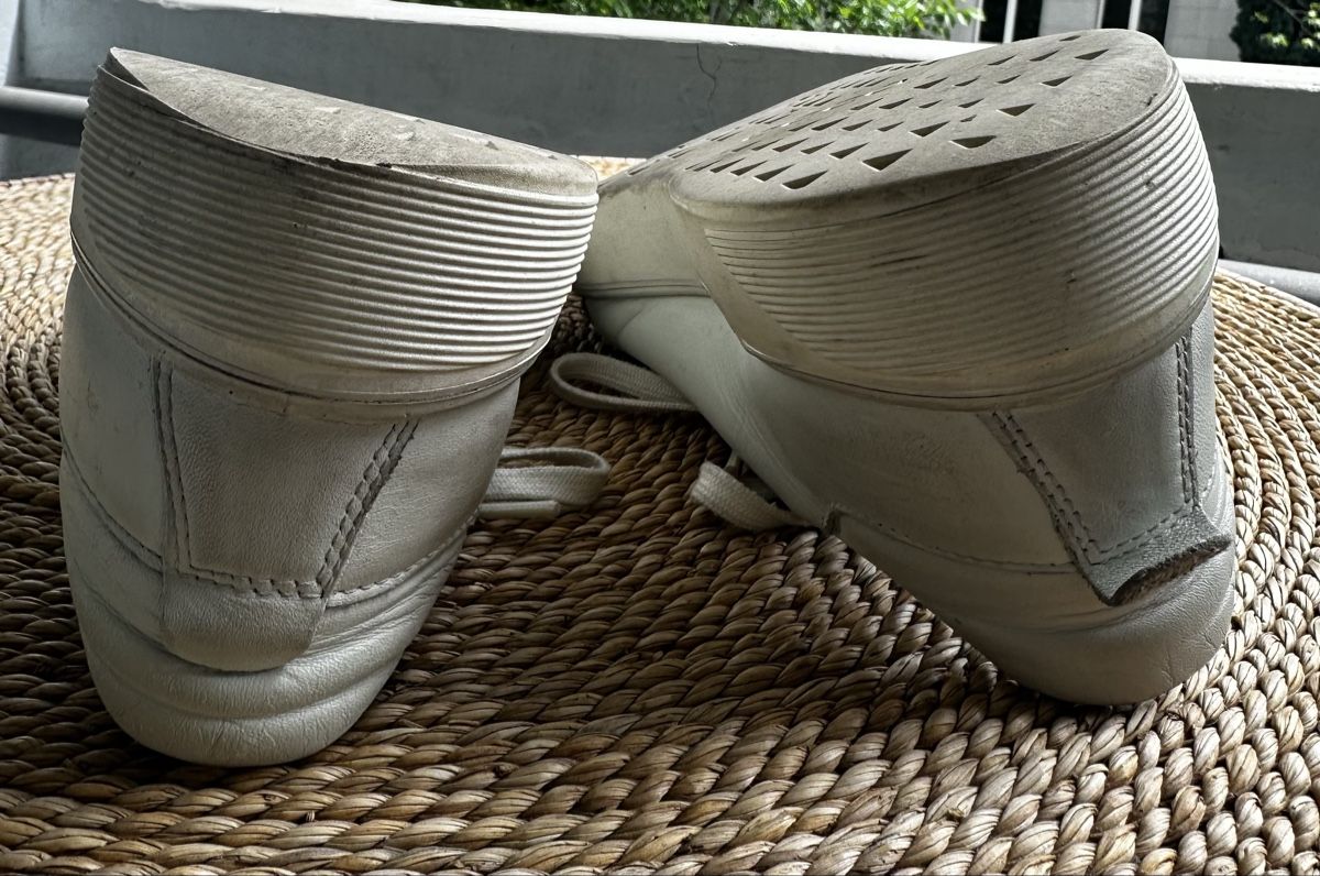 Ecco Chaussures hommes: Ecco Leather White Sneakers Size 40 – D'occasion à Zürich par kas_g26m 2