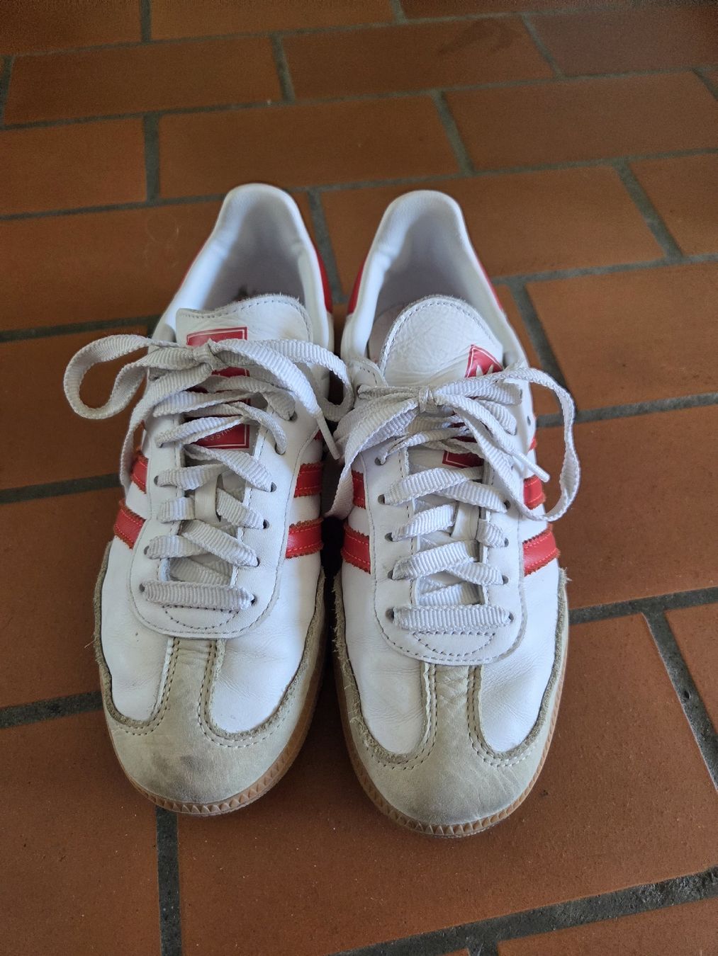 Adidas Scarpe da donna: Adidas Samba – Usato da Zürich venduto da PatriciaAnna