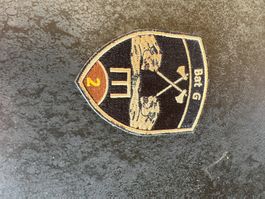 Badge 2 Bat G mit Schriftzug