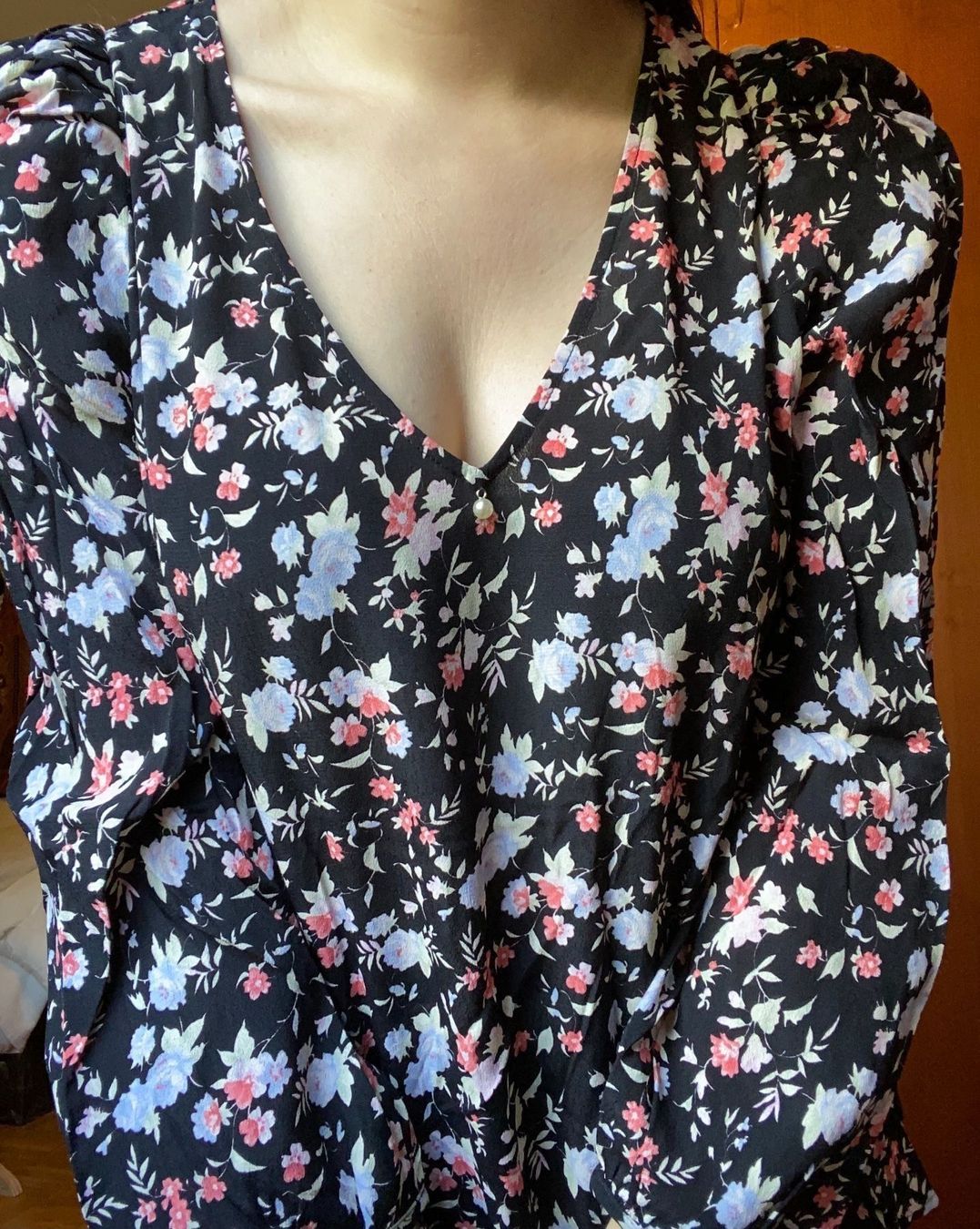 Claudie Pierlot Camicette: Blouse Claudie Pierlot taille 38 – Nuovo (secondo la descrizione) da Veyrier venduto da Leilazizou 5