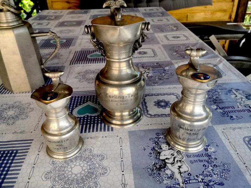 Set di piatti: Zinn Konvolut Kännchen – Usato da Rickenbach SO venduto da Terry8 1