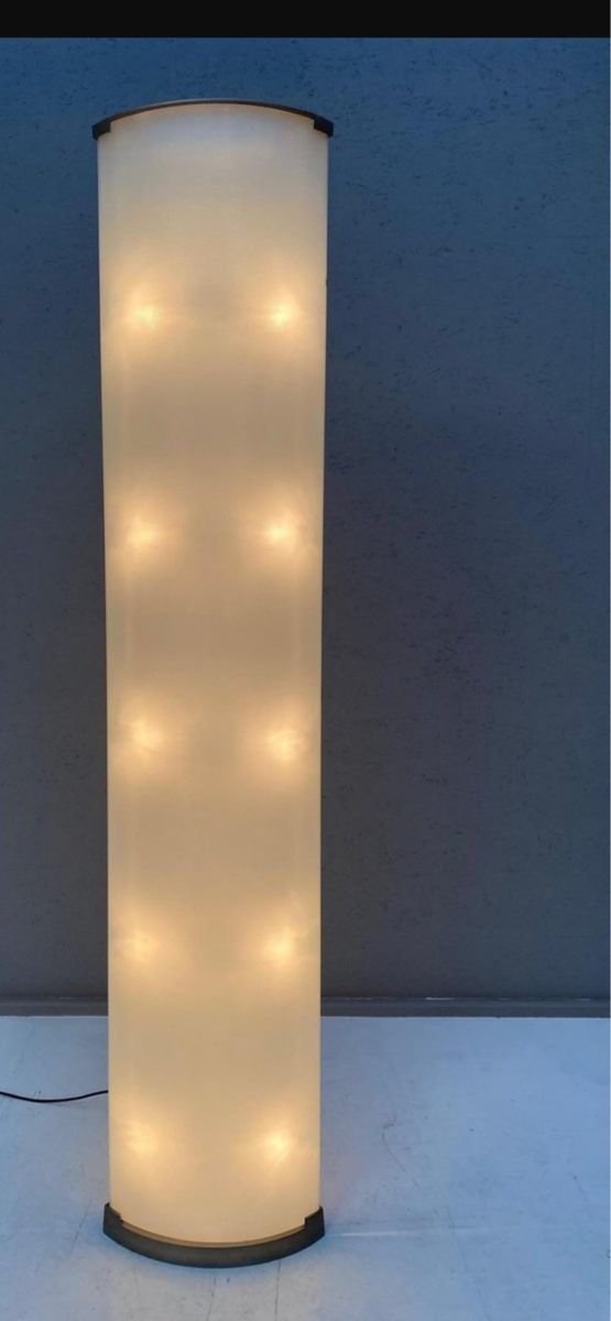 Lampen: Stehleuchte PIRELLONE, Entwurf 1967 – Gebraucht aus Bühler von LICHTIG