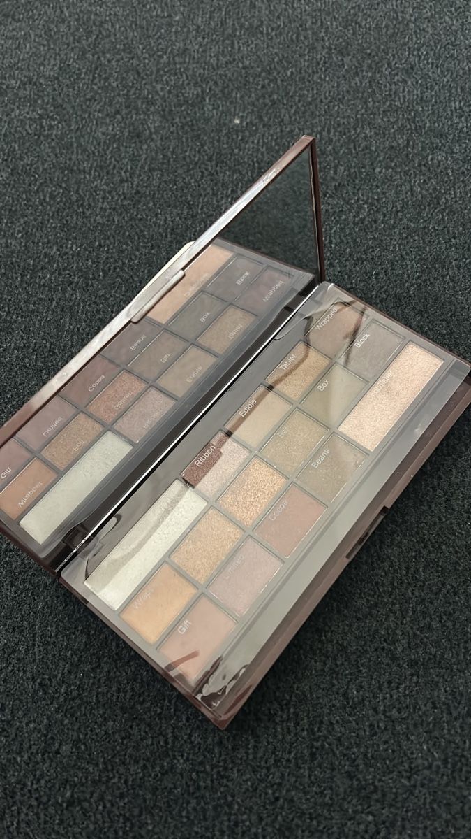 Make-up: Lidschatten -Paletten – Usato da Wil SG venduto da smu_l76j 1