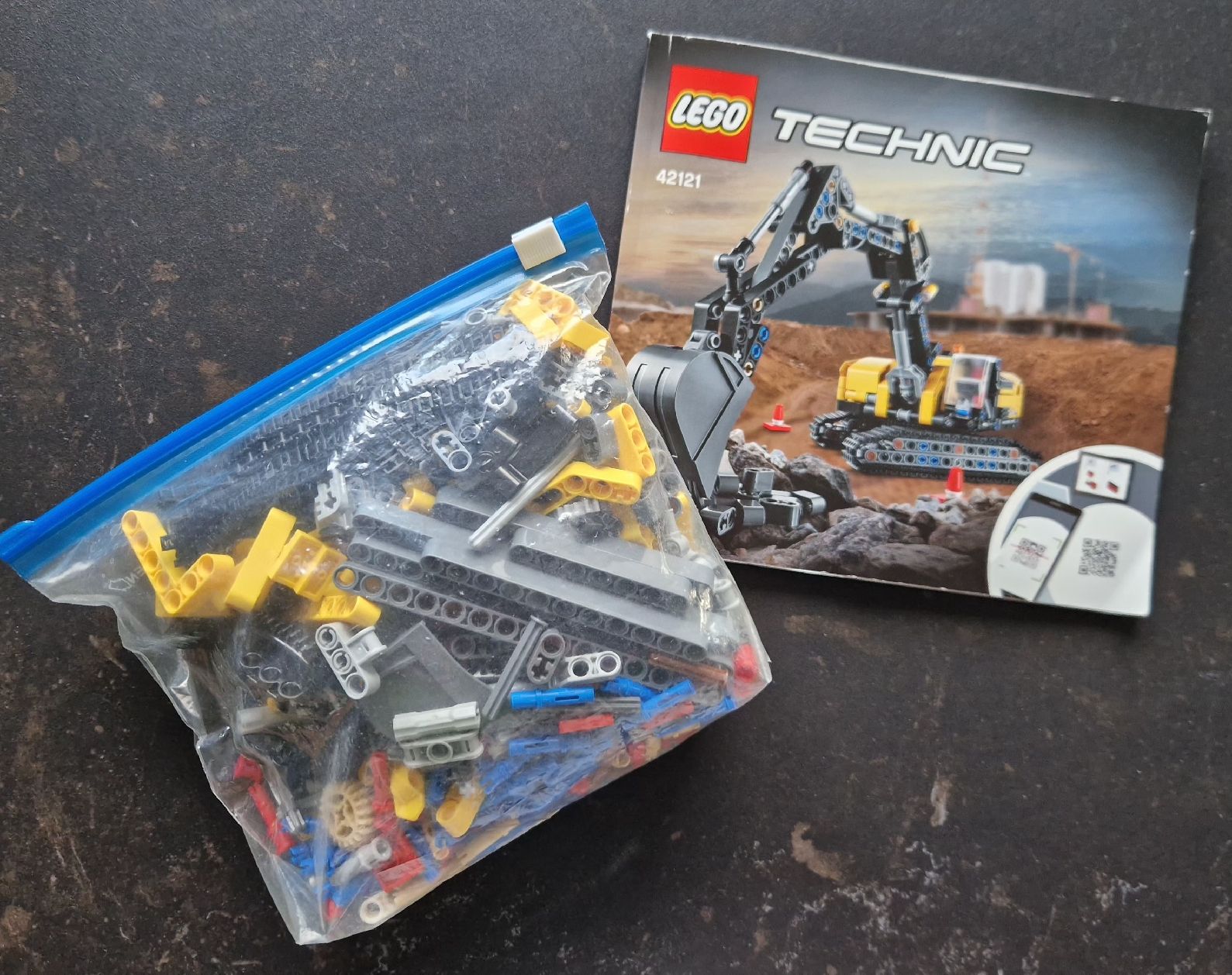 Lego Baukästen: Lego Technic 42121 Heavy duty excavator  – Gebraucht aus Lyss von vkhacharia 2