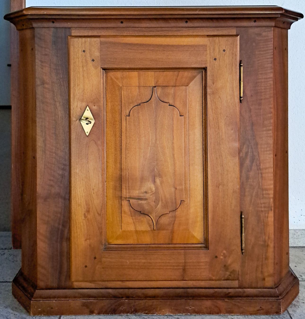 Cassettiere: kleines Echtholz Sideboard – Usato da Diepoldsau venduto da insel99