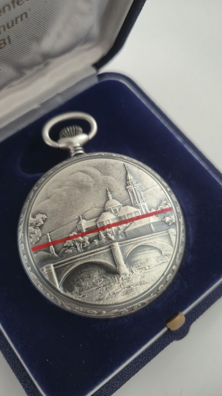 Cortébert Orologi: Cortébert Schützenuhr Solothurn 1981, Silber 925 – Usato da Marbach SG venduto da Zippo1401 2