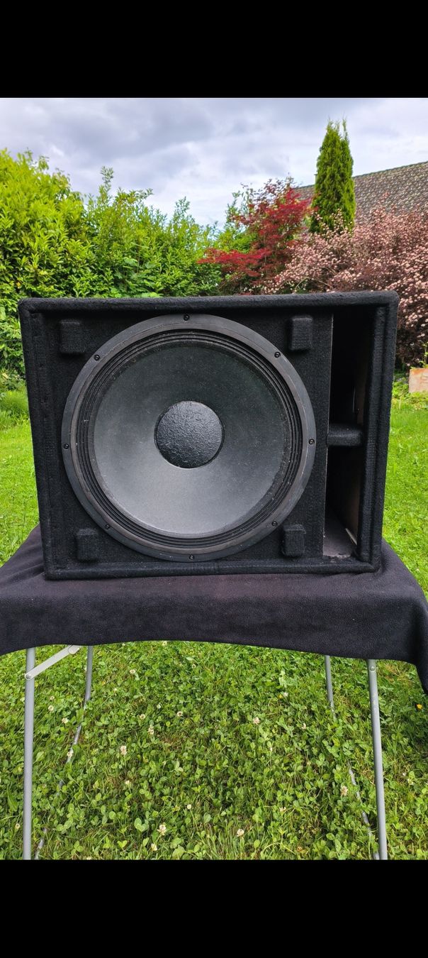 Wharfedale Casse acustiche: Subwoofer Wharfedale pro 18" – Usato da Langenthal venduto da Rock-Racer