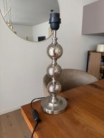 Tischlampe ohne Lampenschirm