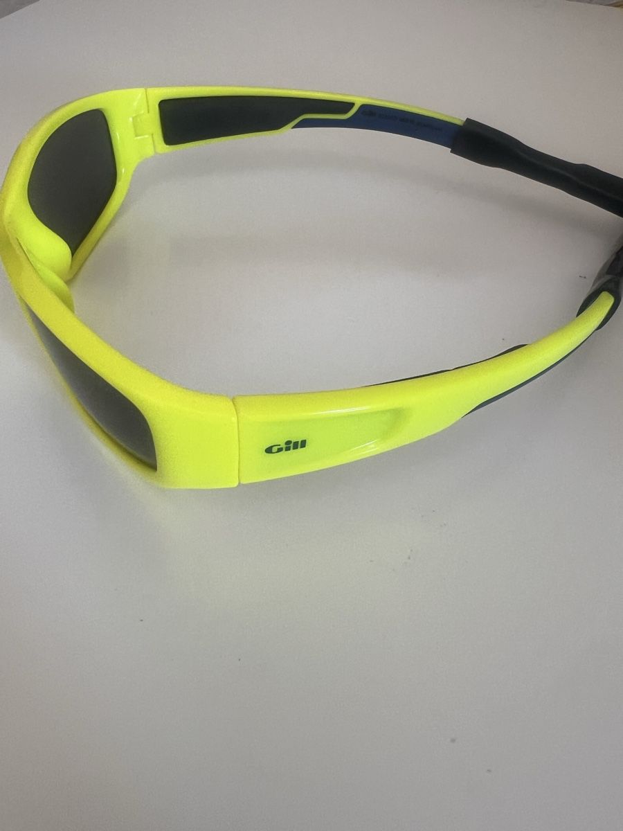 Occhiali & Lenti: Gill Squad Sunglasses Junior – Usato da Founex venduto da tin_5wwq 1