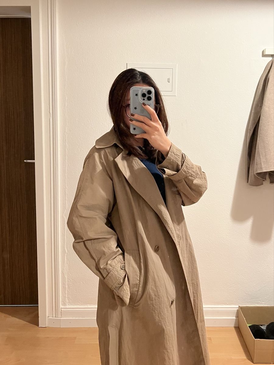 Cappotti: Jigott - Trench Coat – Usato da St. Gallen venduto da trxcy 4