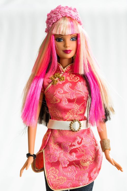 Barbie Tokyo Pop Pink Fashion Fever H0644 G9008 Japan Mackie