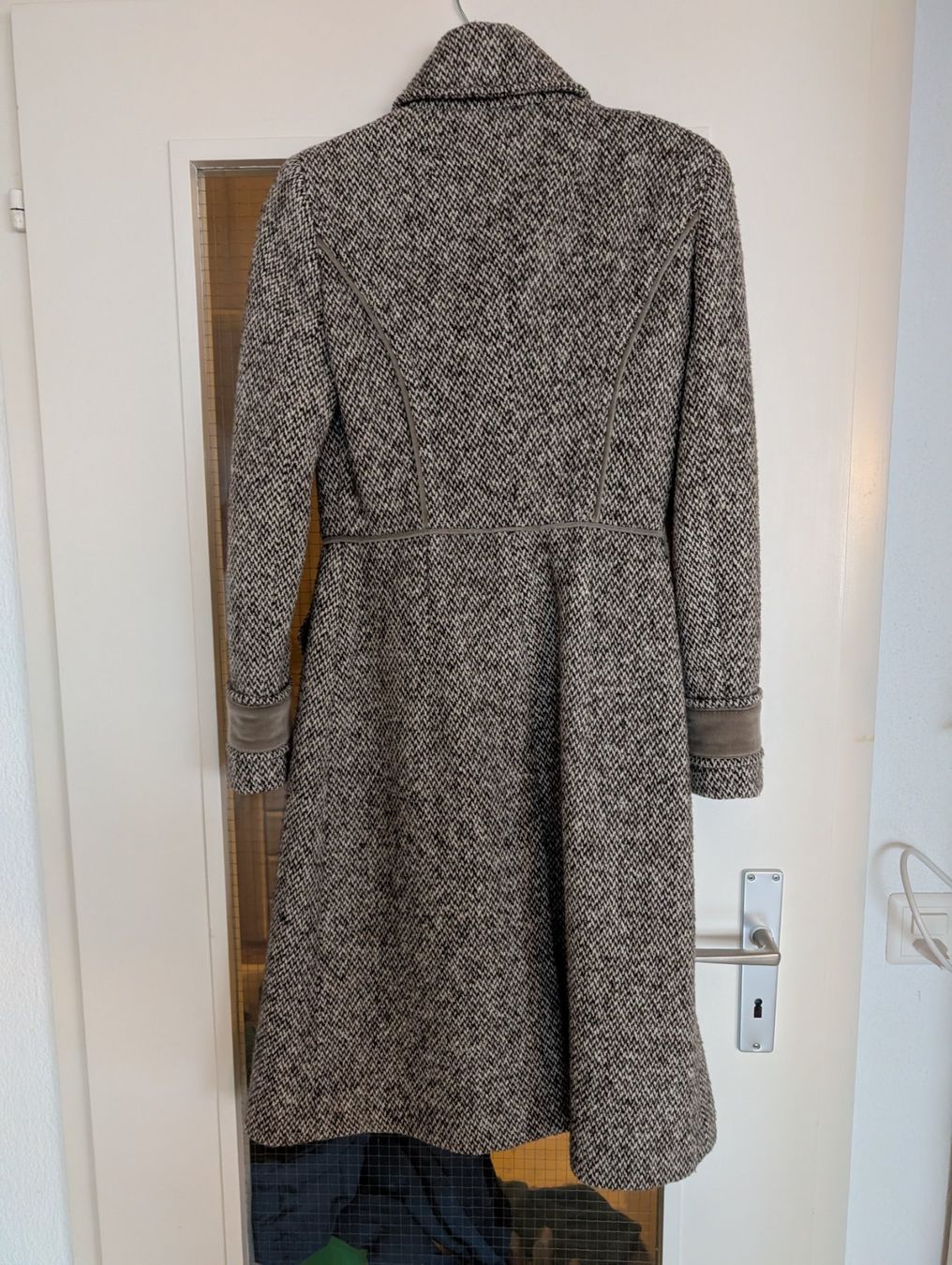 Dolce & Gabbana Cappotti: Mantel von dolce&gabbana XS – Usato da Egg b. Zürich venduto da ana_5xpl 4