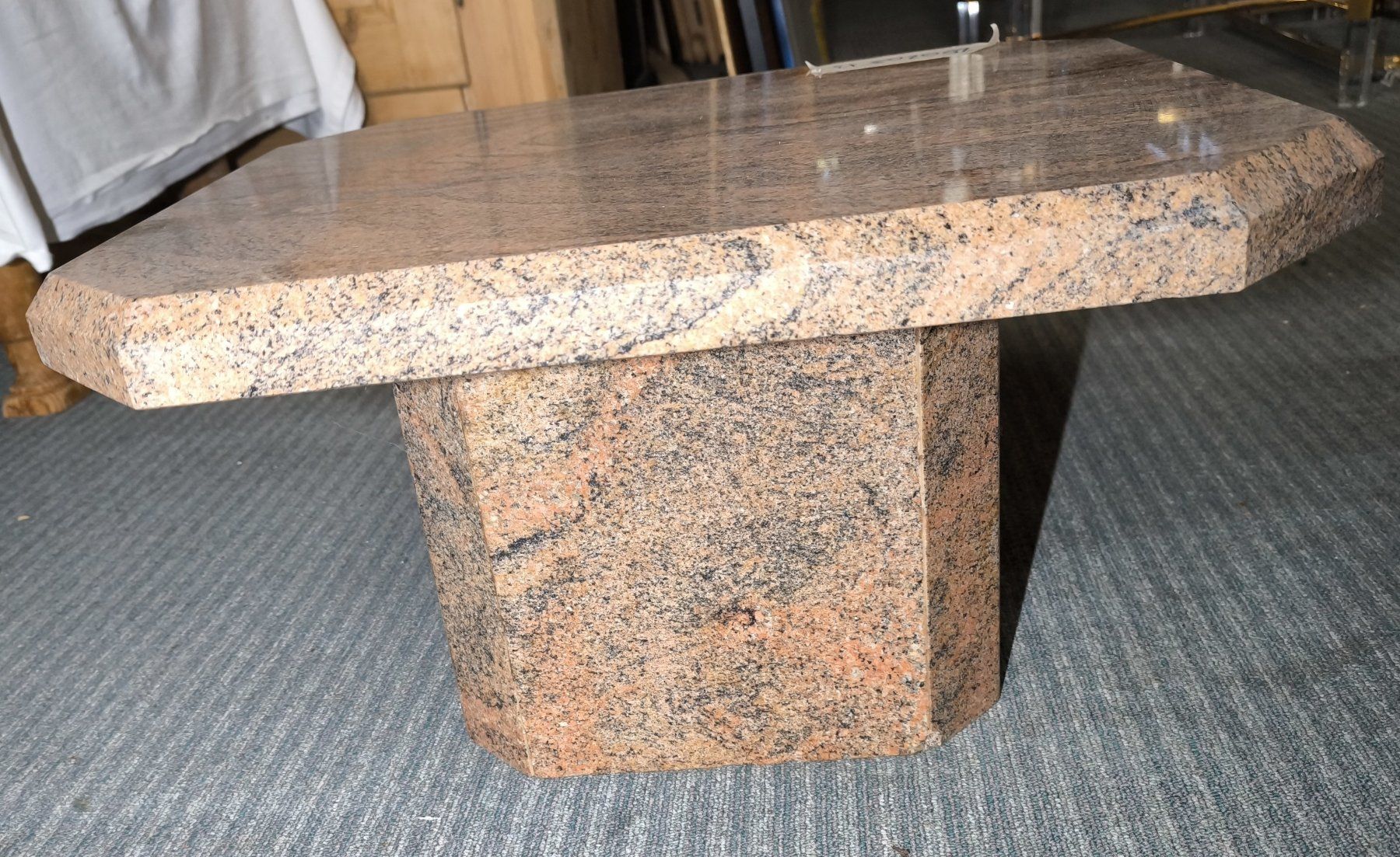 Tavoli: Salontisch Granit massiv – Usato da Rorschacherberg venduto da snOOpydOg11 3