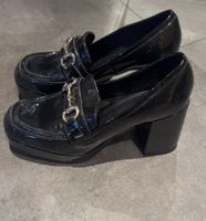 Chaussures vernies noires à talons 36/5