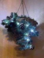 Hängekorb Weihnachten mit Beleuchtung
