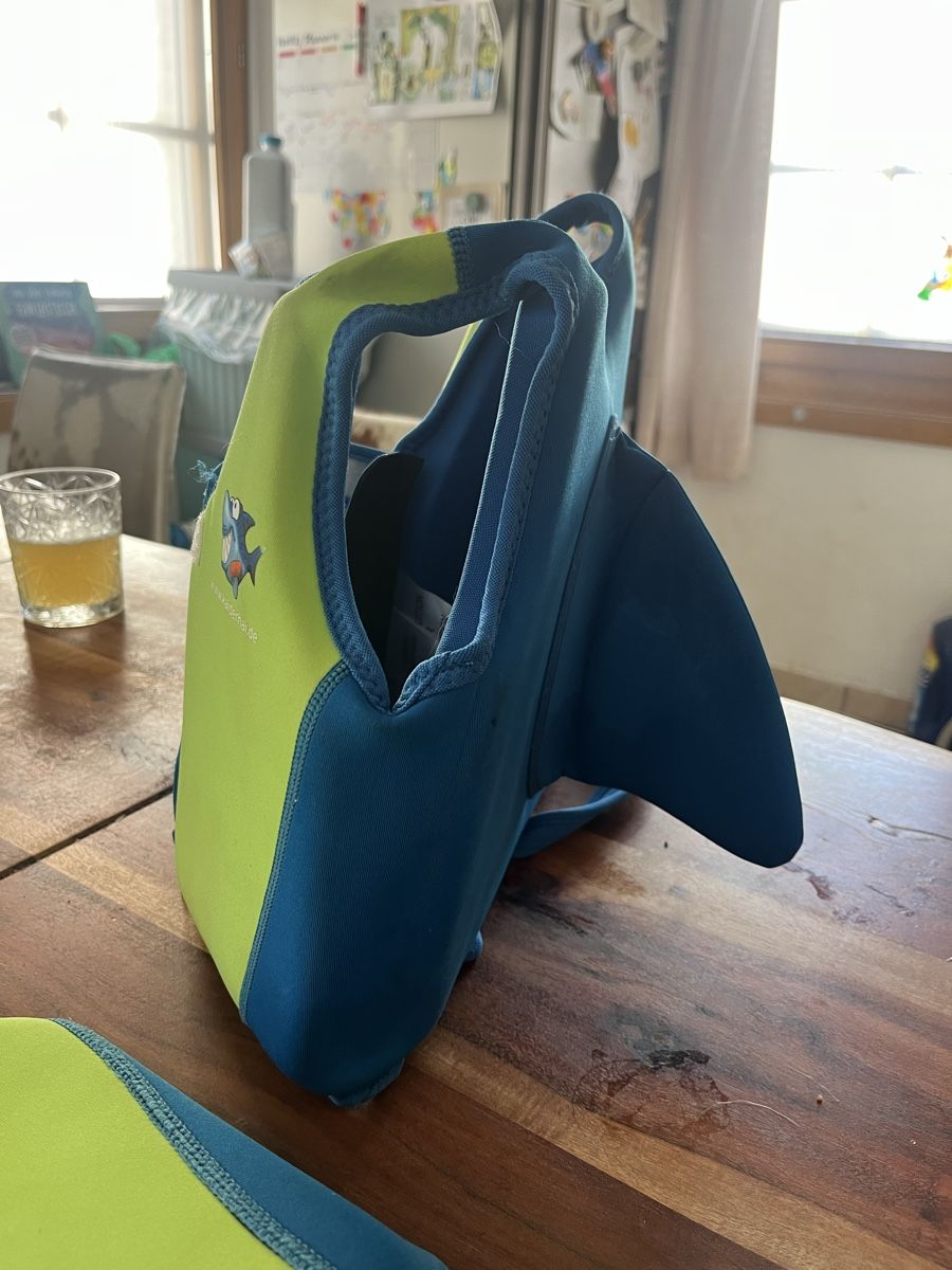 Gilets de sauvetage: Schwimmweste Kinder 2 Jahre – D'occasion à Zermatt par B.15.v02 4