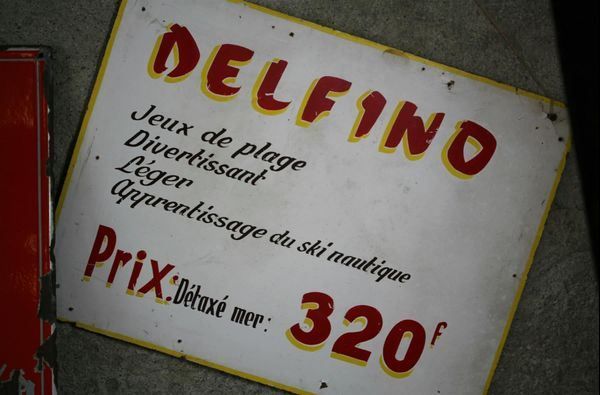 Insegne: "Jeu de plage" Strandschild  Presspappe – Usato da Birrwil venduto da brandschatz_birrwil 1