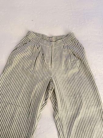 Abercrombie and fitch stripped size 31 curve love