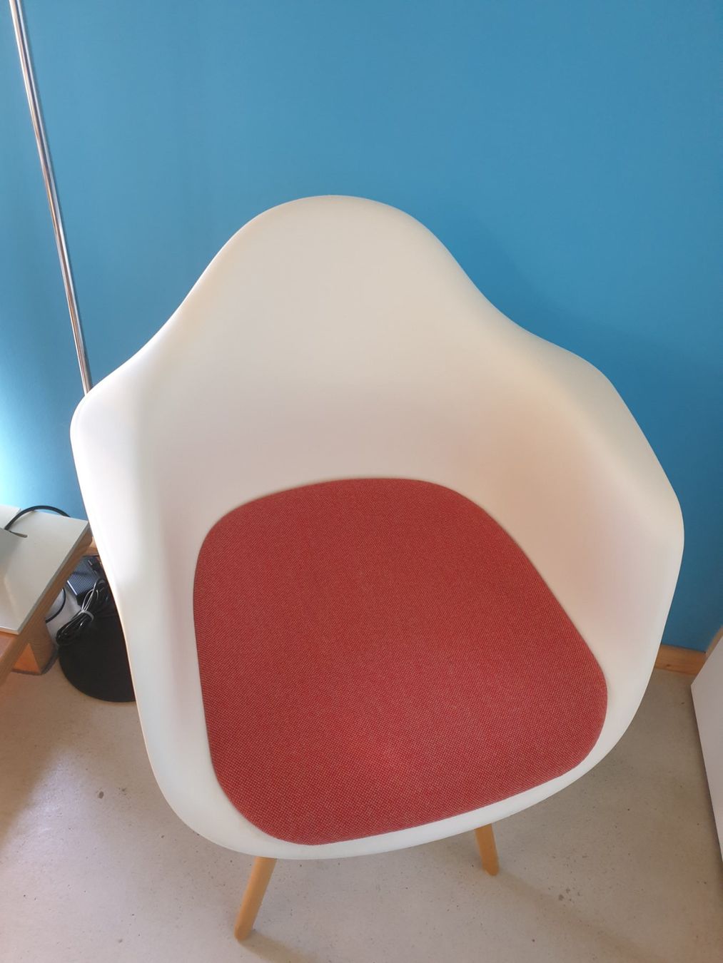 Vitra Sedie: 4 Vitra Plastic Eames Chair – Usato da rebstein venduto da spacy73 3