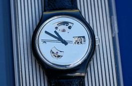Getragene Swatch Chrono schwarz-silber