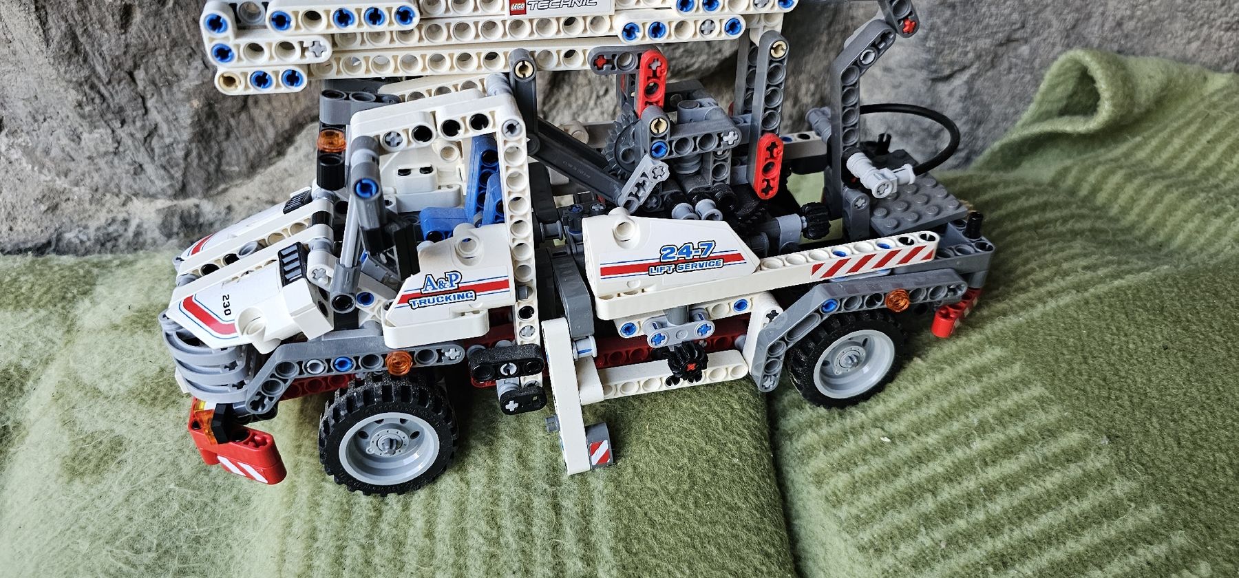 Lego Kit di costruzioni: Lego Technic truck – Usato da Ferden venduto da jemyce