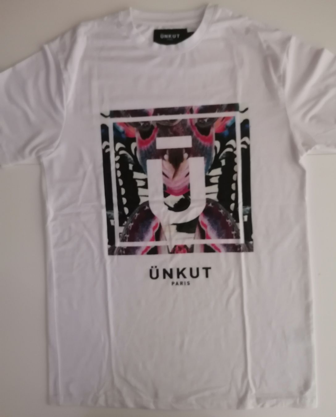 Lotti di vestiti: Lot tshirts Ünkut  – Usato da Ecublens VD venduto da Loic_LivresEtLettres 3