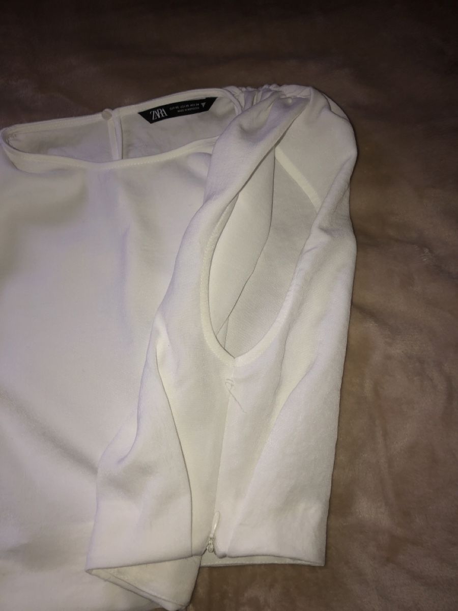 Zara Camicette: Bluse von ZARA Gr. XS – Usato da Balsthal venduto da Katzenfan99 1