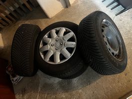 Winterreifen Michelin 195/65 R15 Stahlfelgen gebraucht
