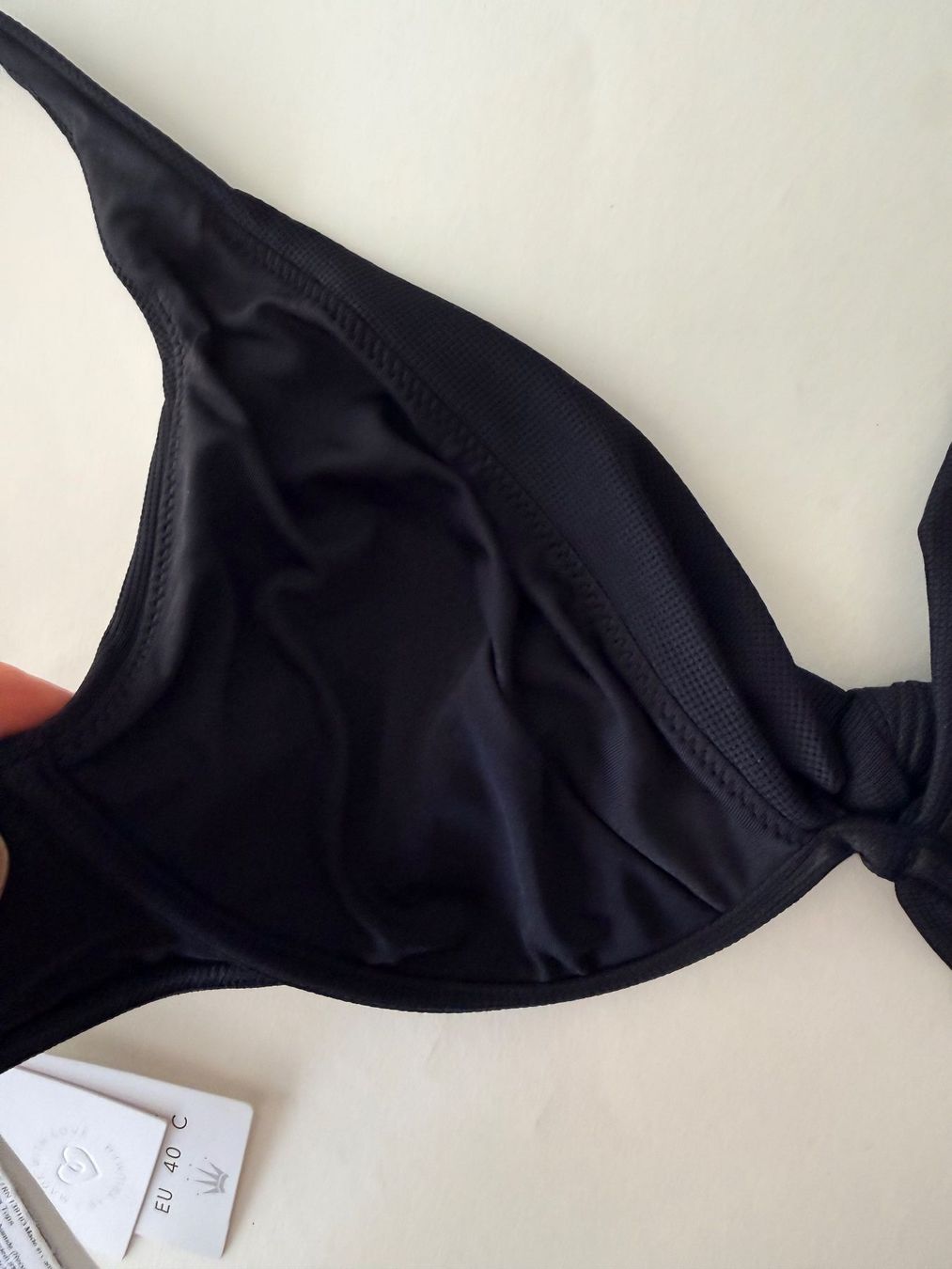 Triumph Costumi da bagno & Bikini: TRIUMPH, Bikini-Top SUMMER GLOW, Grösse 40C, Farbe Schwarz – Nuovo e nell'imballaggio originale da Rudolfstetten venduto da gst_g7xl 4