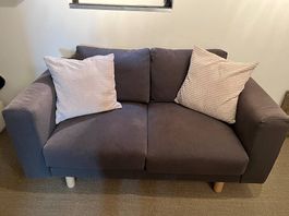 A vendre canapé 2 places gris anthracite