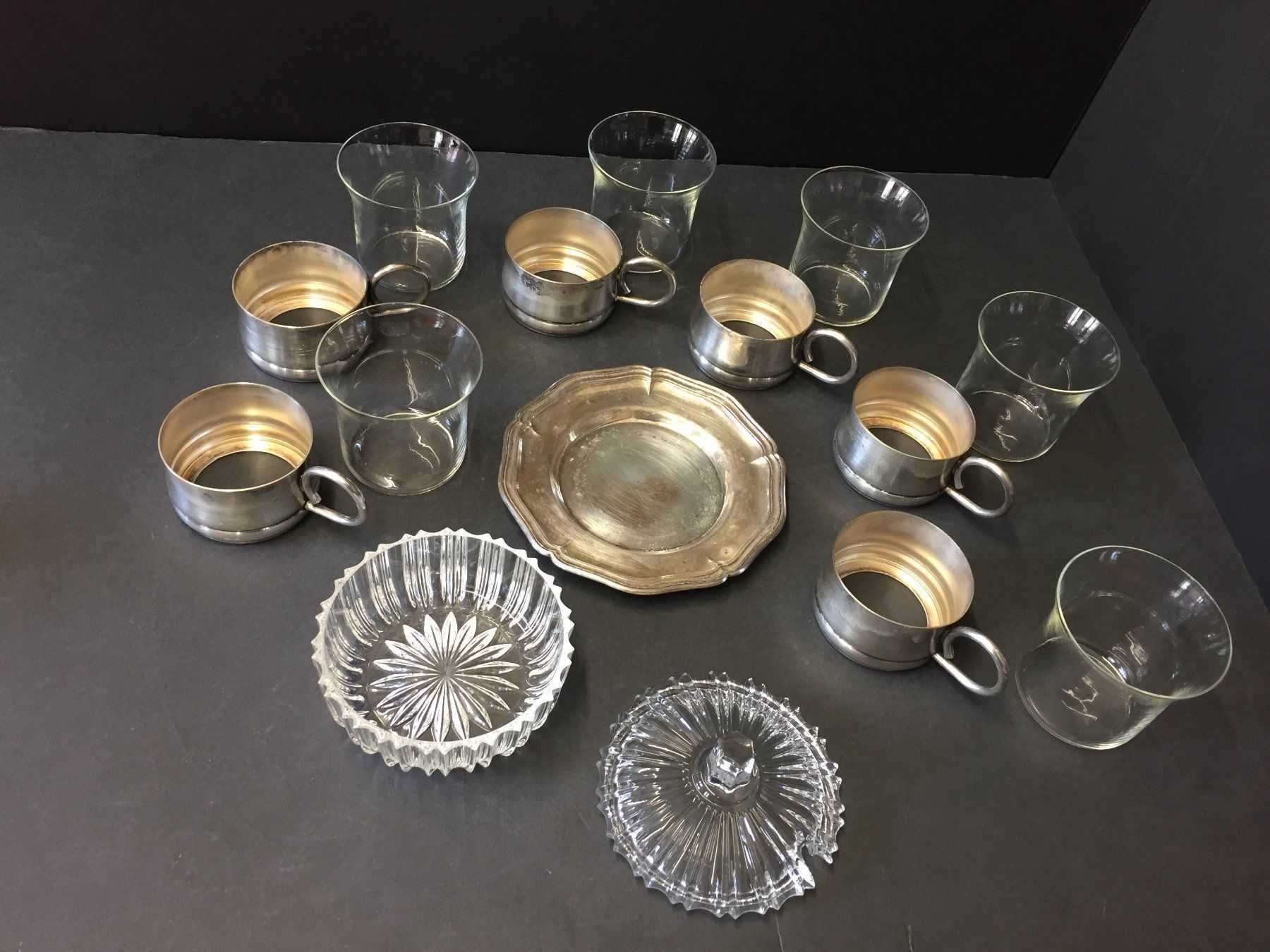 Geschirrsets: Vintage Tee / Kaffee Service Versilbert – Gebraucht aus Schaffhausen von vintageworld 3
