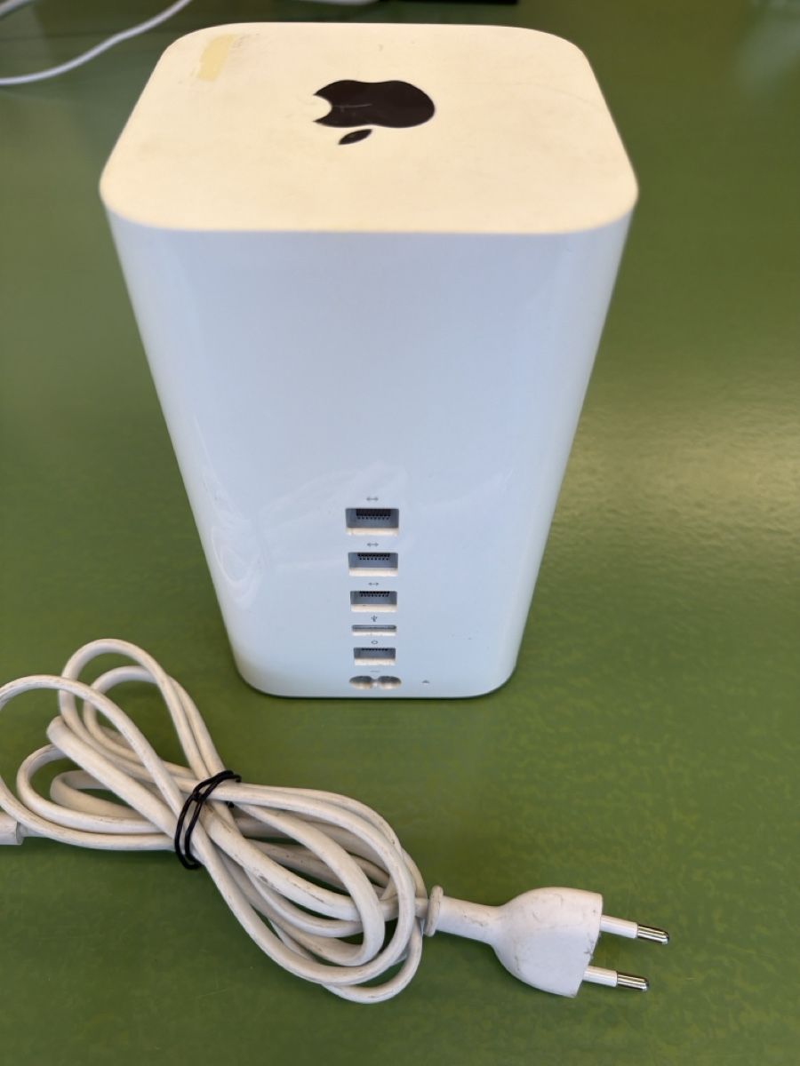 Apple Modem & Router: Apple AirPort Extreme Basisstation gebraucht – Usato da Zürich venduto da Gestaltungsbar 2