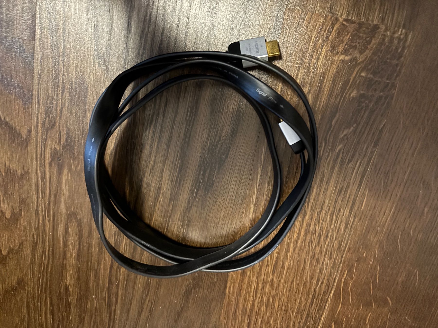 Sony Cavi: Sony HDMI Kabel - 2m – Usato da Seuzach venduto da SawyerKingwood 1