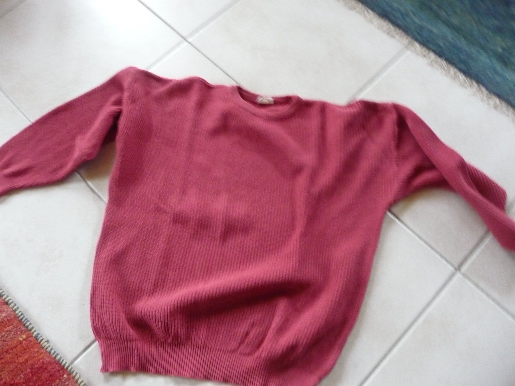 Pulls & Sweat-shirts: Baumwpullover XL, bordeauxrot – D'occasion à Kirchberg BE par lavendel02