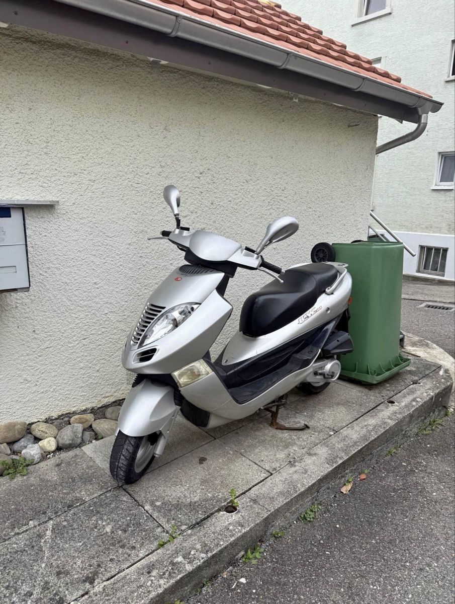 Kymco Scooter: Motorrad – Usato da Ebikon venduto da end_vs7w 1
