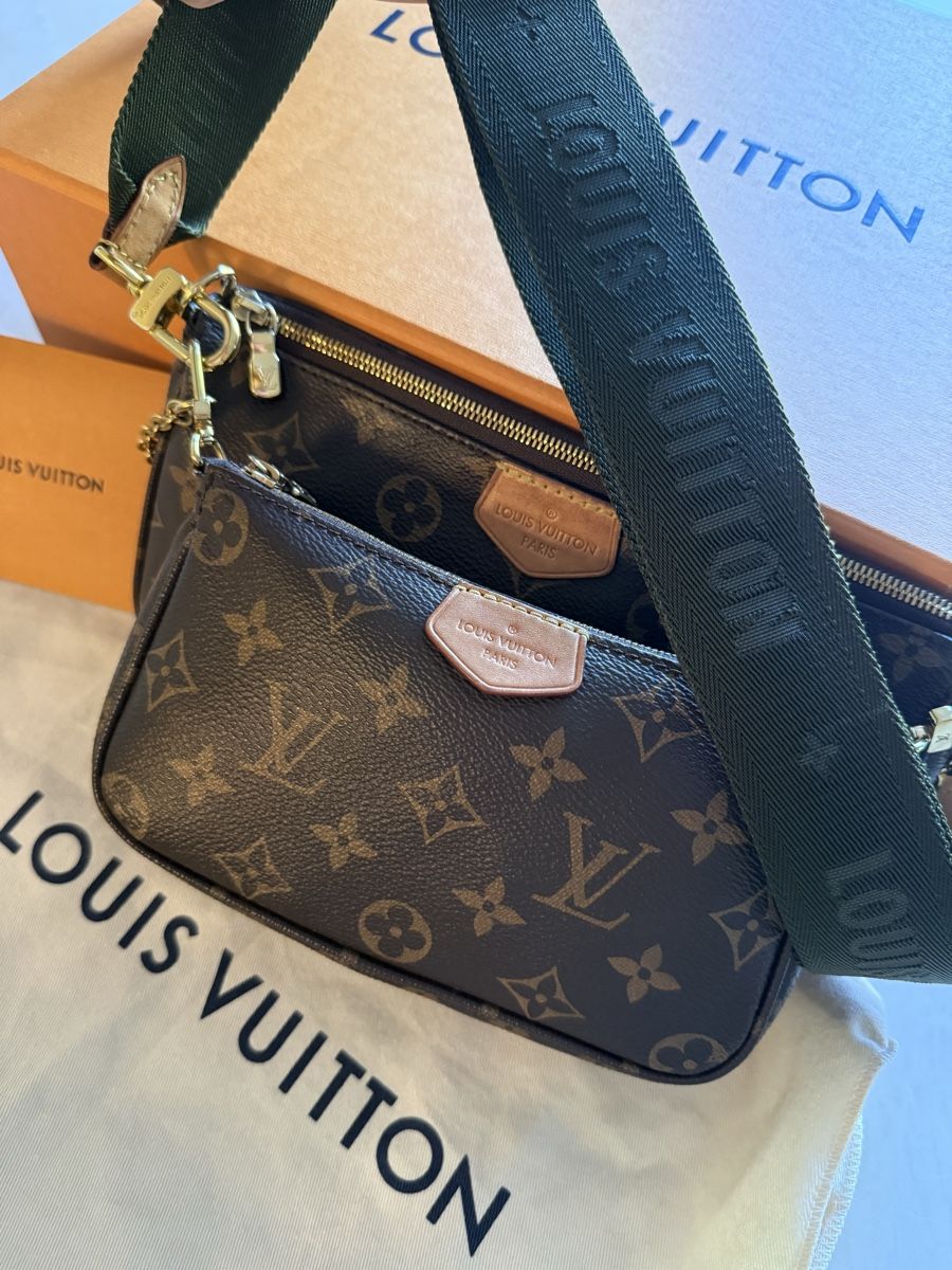 Louis Vuitton Borse: Louis Vuitton Pochette Multi Acessoire – Nuovo (secondo la descrizione) da Embrach venduto da shila_03 2