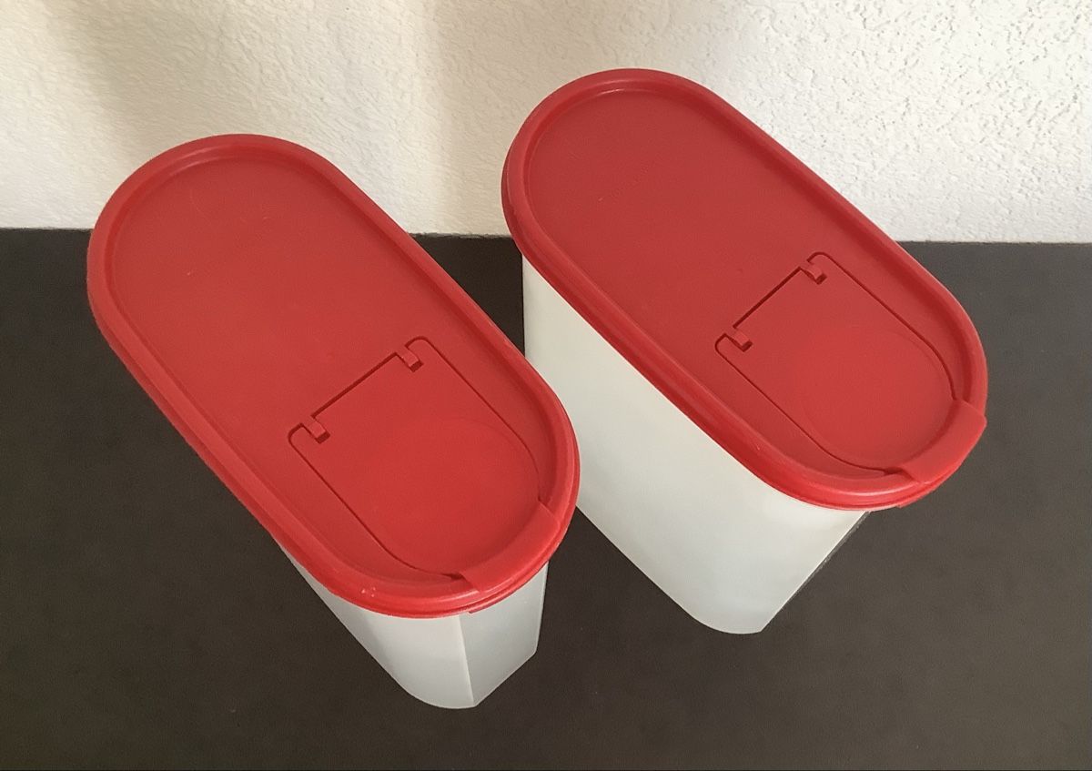 Tupperware Behälter & Ähnliches: Tupperware Vorratsdosen 2.3 Liter 2 Stk. gebraucht – Gebraucht aus Züberwangen von benjause 2