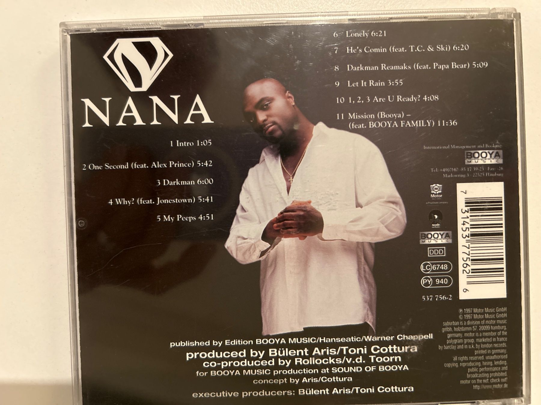 CDs: CD- NANA – Gebraucht aus Guntershausen von Gloominati 1