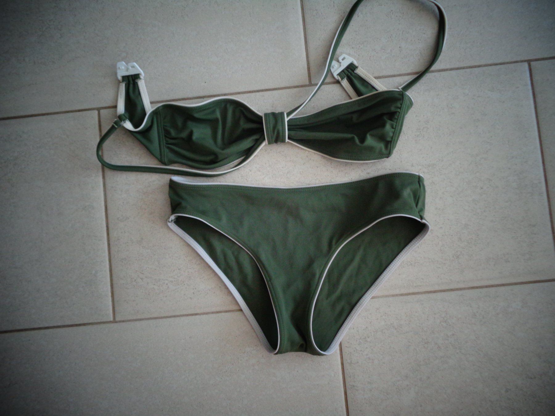Badekleider & Bikinis: OBSCURE BIKINI GR.36 – Gebraucht aus Rotkreuz von Samballi 1