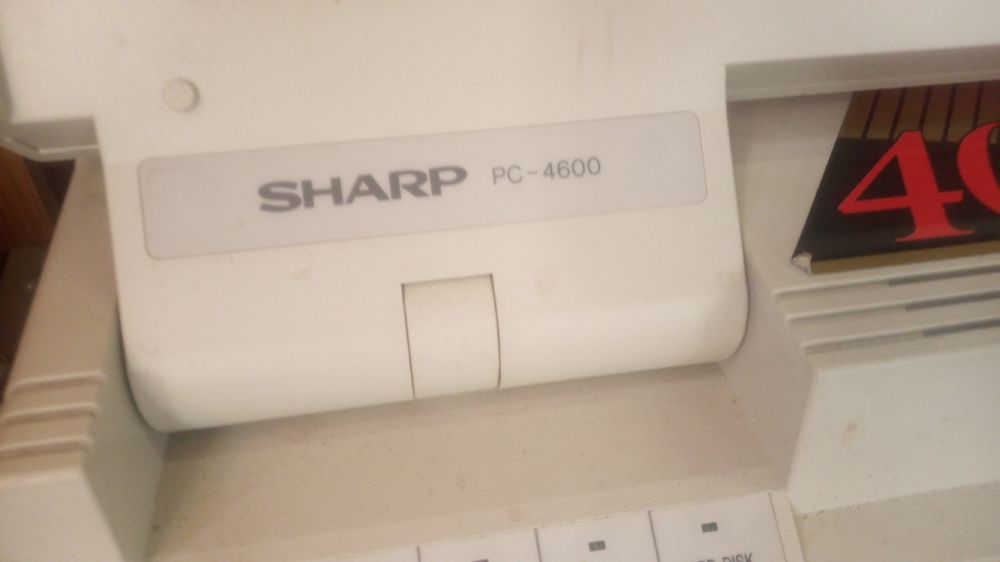 Notebooks: Sharp PC-4600 Tragbarer Computer - Sammlerstück Rarität! – Gebraucht aus Belp von Guadalupe84 1