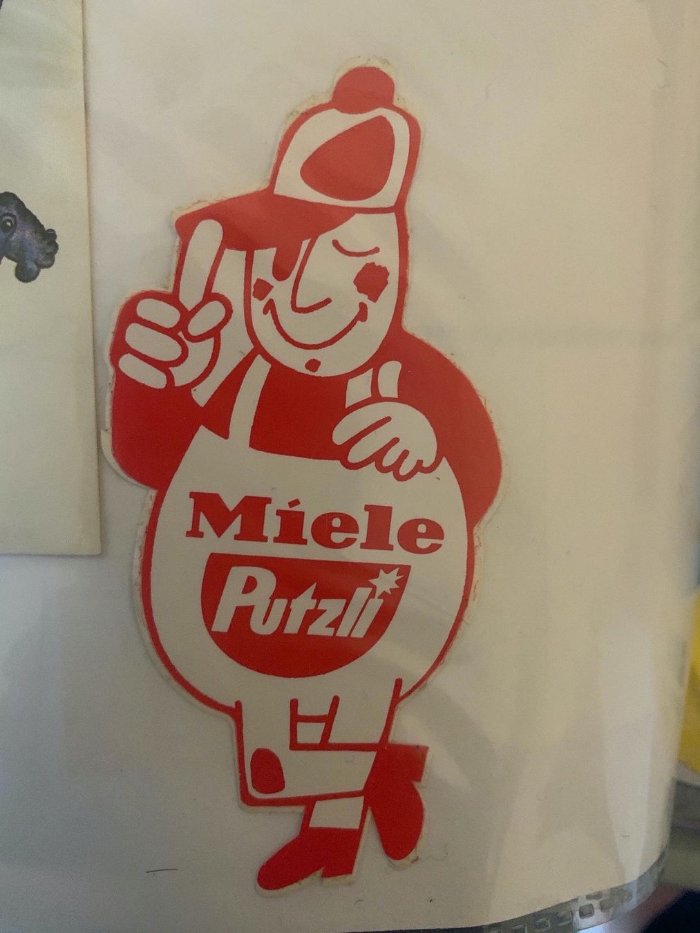 Sticker: Antiker Miele Aufkleber – Usato da Wiggen venduto da Antoniotto