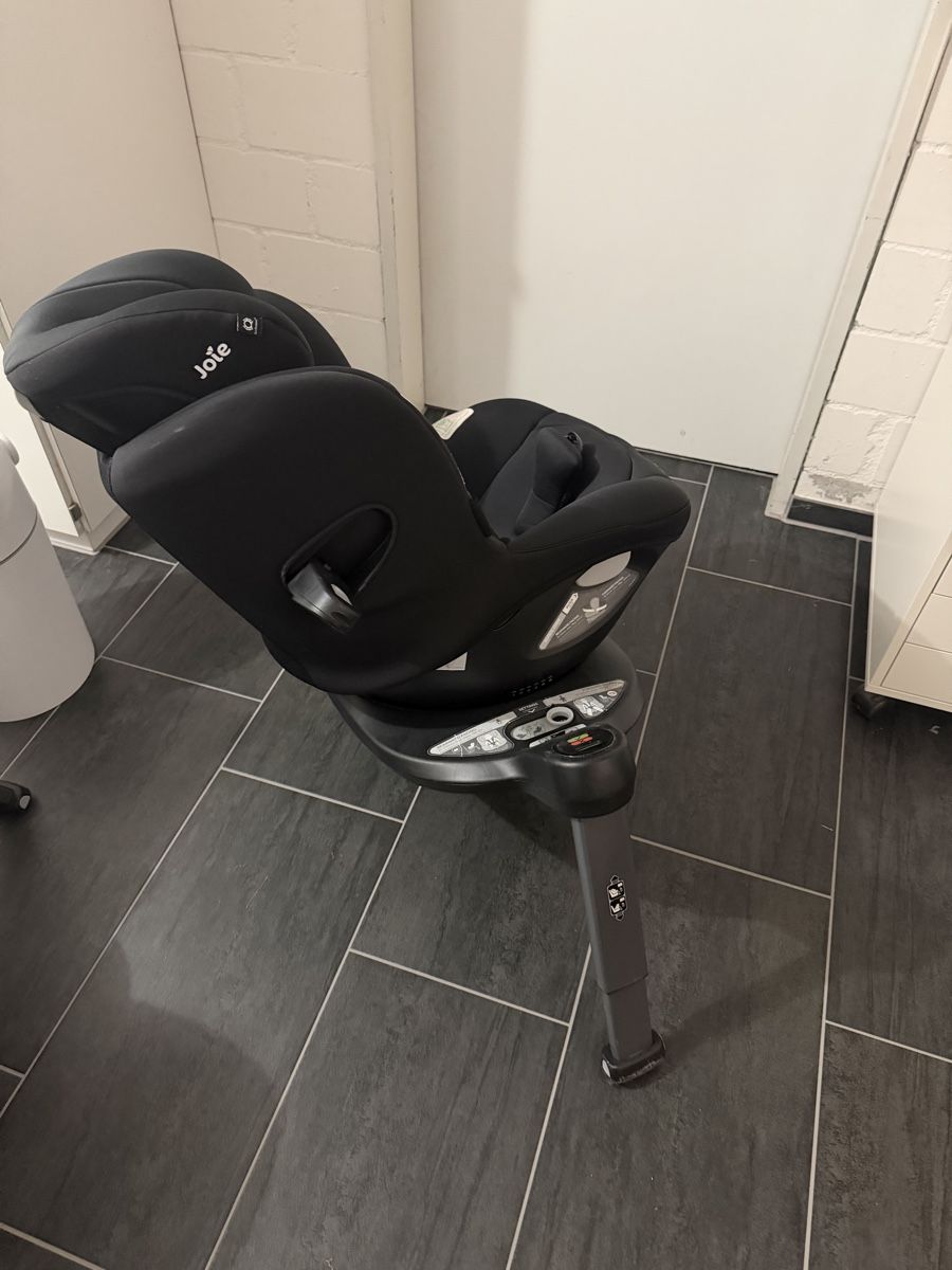 Joie Seggiolini per auto: Kindersitz Joie i-Spin 360 E (drehbar, 61-105cm, bis 19kg) – Usato da Pfäffikon ZH venduto da claudioloe 2