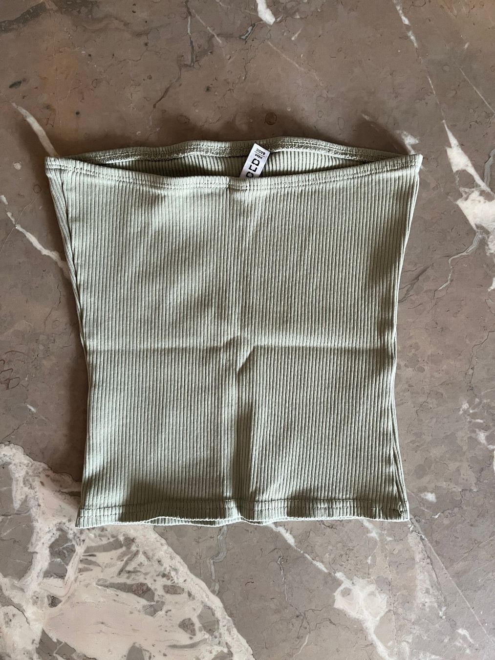 H&M Top: Haut tube vert pastel, H&M - Divided – Usato da Savagnier venduto da taianab 1