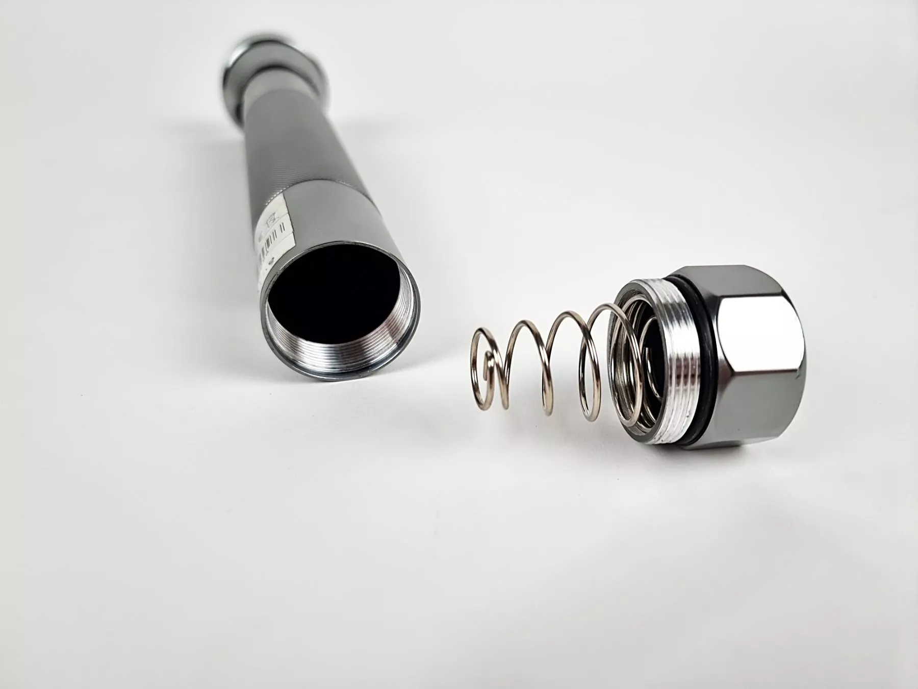 Lampade: Taschenlampe – Usato da Urtenen-Schönbühl venduto da Restwert_Schoenbuehl 5